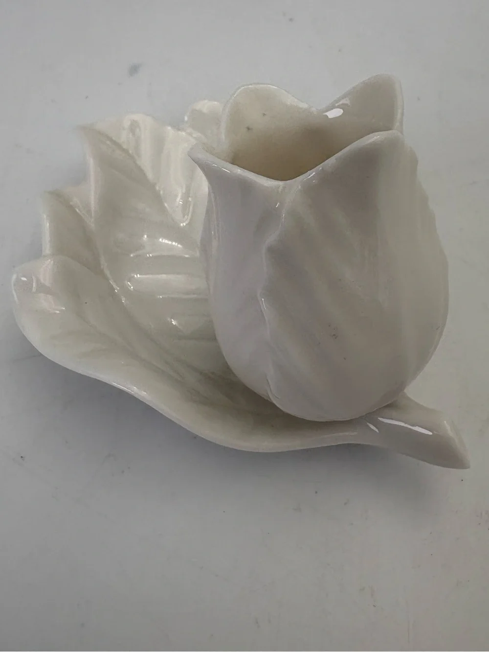 Vintage White Porcelain Leaf/Flower Toothpick Holder or Trinket/Jewelry Dish